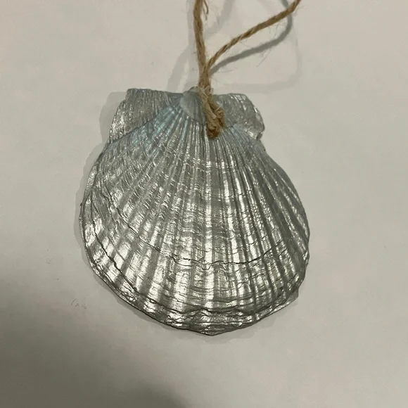 Handcrafted Shell Ornament Pink Floral Silver Metallic Decoupage - Picture 3 of 3